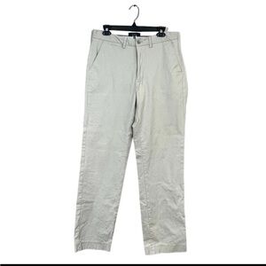 Saks Fifth Avenue Men’s Gray Relaxed Fit Flat Front Khaki Pants Size W33